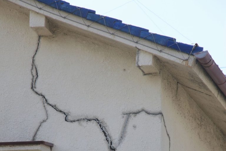 découvrez les tarifs assurance habitation 2026 par région et trouvez l'offre la plus adaptée à votre budget et à vos besoins pour protéger votre logement efficacement.